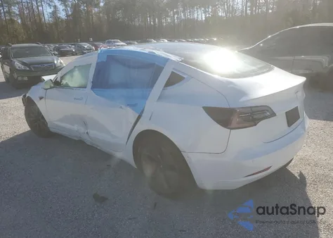2019 Tesla Model 3 z USA, uszkodzony, nr VIN 5YJ3E1EA5KF483883